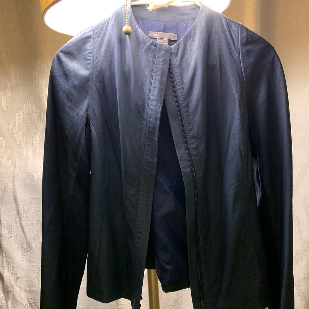 Vince dark blue leather collarless jacket
